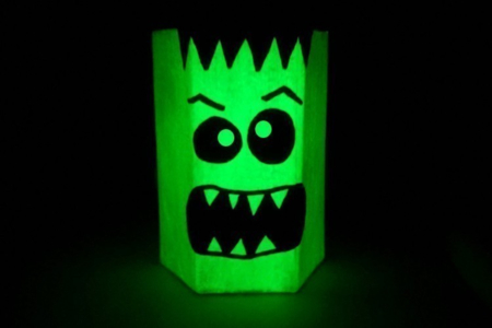 Glow-in-the-dark Pencil Pot - 2 - Halloween Crafts - 10doigts.com - Halloween Crafts – 10doigts.fr