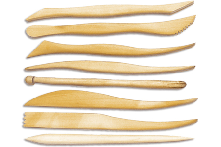 Set de 8 grands ébauchoirs en bois, formes assorties - Modeling Tools – 10doigts.fr