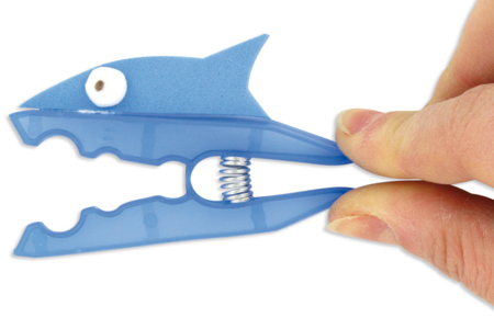 Plastic Clothespins - 6 Pieces - 6 - Adhesive Accessories - 10doigts.com - Adhesive Accessories – 10doigts.fr