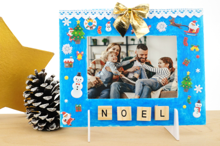 Family Memory Frame "Christmas Together" - 1 - Christmas Craft Activities - 10doigts.com - Christmas Craft Activities – 10doigts.fr
