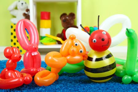 globos de modelar actividad niños - Globos, guirnaldas, serpentinas – 10doigts.fr