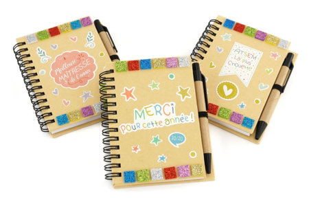 regalo de fin de año cuaderno de notas - Manualidades y regalos para maestras, maestros,  niñeras... – 10doigts.fr