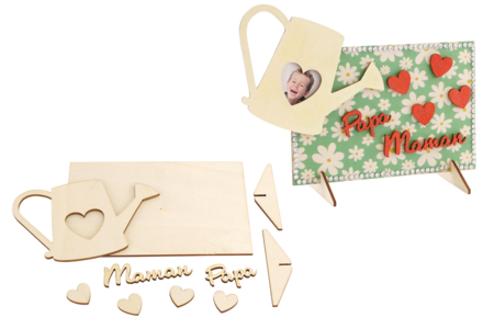 Wooden Watering Can Photo Frame: Mom and Dad - 1 - Decorative Photo Frames - 10doigts.com - Decorative Photo Frames – 10doigts.fr