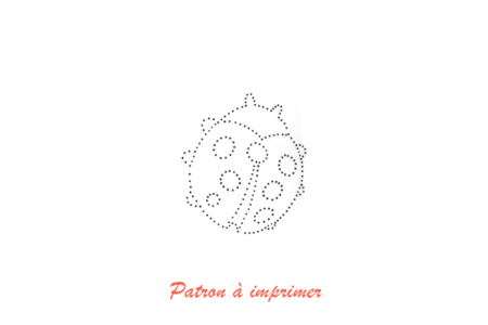 Ladybug Card for Poking and Embroidering - 2 - Mother's Day Crafts - 10doigts.com - Mother's Day Crafts – 10doigts.fr