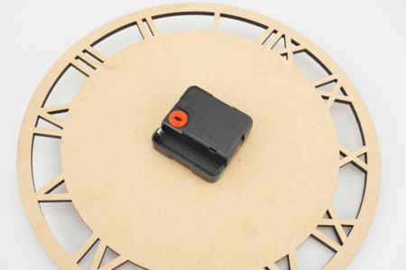 Roman Numerals Clock in Medium - 3 - Craftable Clocks - 10doigts.com - Craftable Clocks – 10doigts.fr