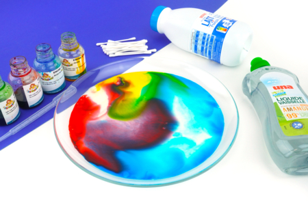 experiencia de leche mágica para niños - Actividades manuales para aprender los colores – 10doigts.fr