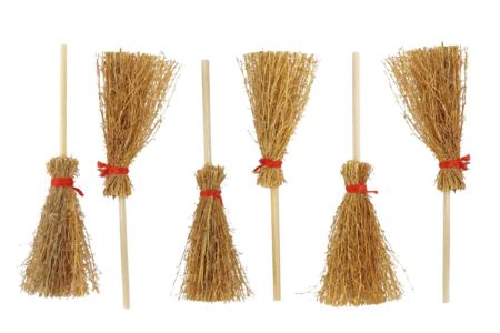 Mini Witch Brooms - 6 Pieces - 1 - Halloween Creative Accessories - 10doigts.com - Halloween Creative Accessories – 10doigts.fr