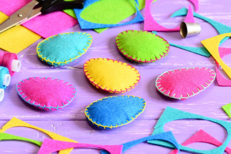 huevo cosido en fieltro - Hojas de fieltro – 10doigts.fr