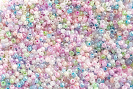 Abalorios nacarados, colores assortis - 9000 abalorios - Perlas Rocaille – 10doigts.fr