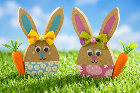 petits lapins de pâques en bois - Actividades manuales DIY Pascua – 10doigts.fr