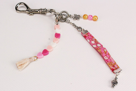 llavero sesgado rosa - Llaveros – 10doigts.fr