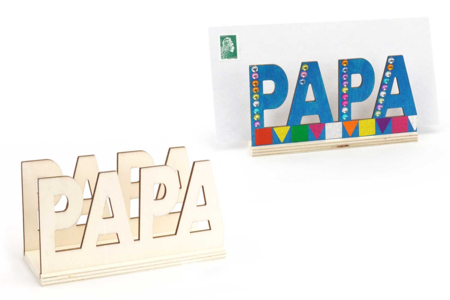 PAPA Wooden Letter Holder - 3 - DIY Gifts for Father's Day – For Dad's Office - 10doigts.com - DIY Gifts for Father's Day – For Dad's Office – 10doigts.fr