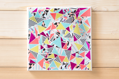 Abstract triangle collage canvas for children cutting - Manual Activities - Create and Decorate Large Format Boards – 10doigts.fr