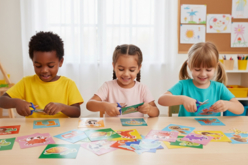 50 motivos para recortar - Kits educativos - 10doigts.fr