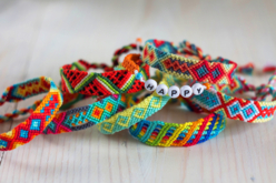 bracelet bresilien - Fils à  broder - 10doigts.fr - 2