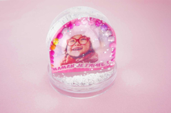 Globe plexy boule à neige avec inclusion photo - Boule à neige, Cloche - 10doigts.fr - 2