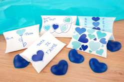 Kit activité savons bleus - 10 savons - Bases de savon - 10doigts.fr