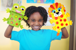 Marionnettes grenouille lion - Kits clés en main - 10doigts.fr