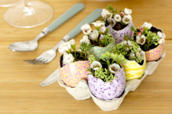 oeufs en papier mâché decopatch - Supports de Pâques à décorer - 10doigts.fr - 2