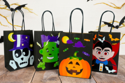 sac friandises halloween gommettes - Sacs à bonbons Halloween - 10doigts.fr