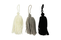 Set de 3 pompons long en laine camaïeu noir et blanc - Pompons pour bricolage créatif - 10doigts.fr