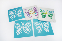 Set de 6 pochoirs en plastique papillons assortis 15 x 15 cm - Pochoir animaux - 10doigts.fr - 2