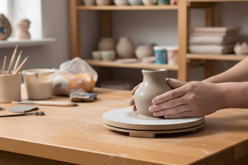 Wooden Pottery Wheel - 2 - Modeling Tools - 10doigts.com - Modeling Tools - 10doigts.fr