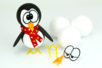 Penguin with Styrofoam Balls - 2 - Animal Crafts: Our Creative Ideas for Children - 10doigts.com - Animal Crafts: Our Creative Ideas for Children – 10doigts.fr