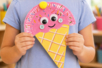 DIY glace avec une assiette en carton - Summer Crafts – 10doigts.fr
