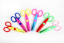 Serrated Scissors - 6 Assorted Pairs - Scissors - 10doigts.fr