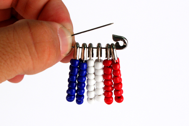 bandera alfiler perlas - Broches - 10doigts.fr