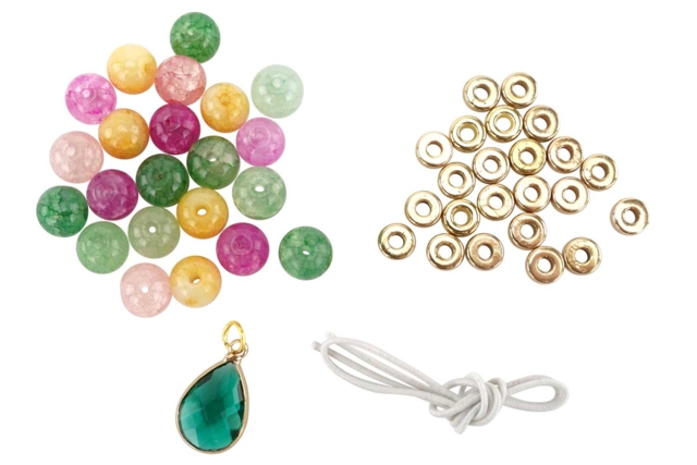 Kit pulsera de perlas chic material - Kits créatifs Fête des Mères : des coffrets tout-en-un pour fabriquer vos cadeaux pour maman - 10doigts.fr