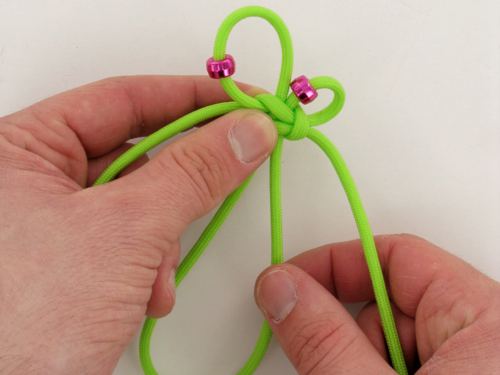 Llavero libélula en paracord