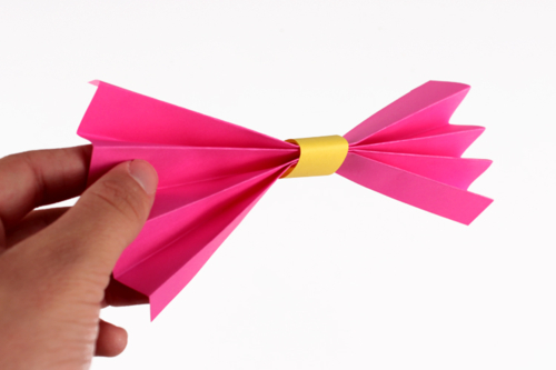 Tarjeta lazo de mariposa