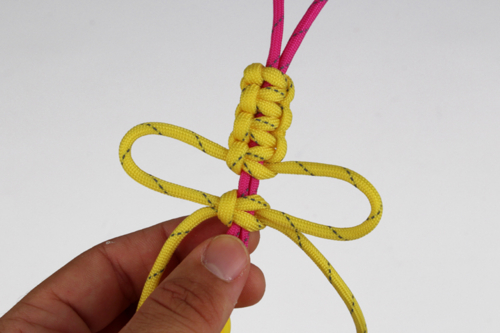 Llavero de paracord: Hada