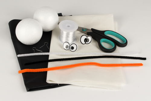 Pequeños fantasmas para colgar