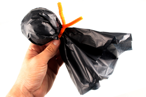 Pequeños fantasmas para colgar