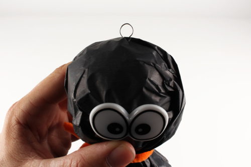 Pequeños fantasmas para colgar