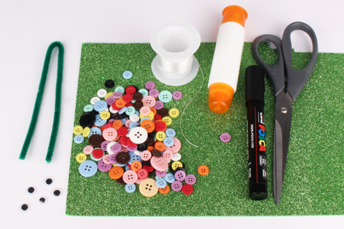 Fabricar una oruga con botones