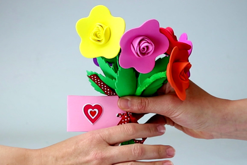 ¡Un ramo de flores para Mamá!