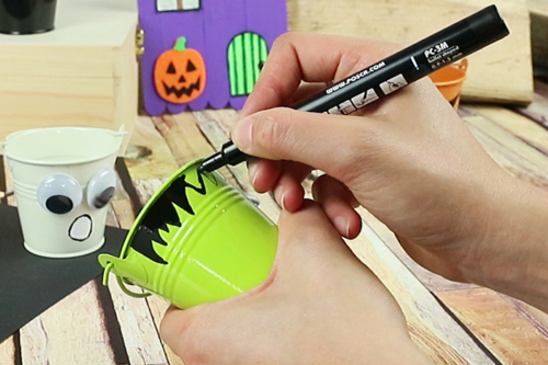 Mini candy buckets for Halloween