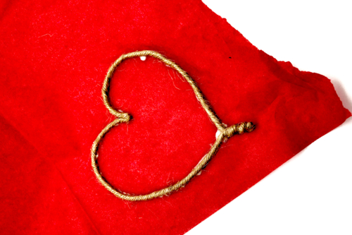 Glue the shape onto the paper - 