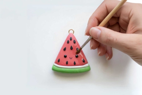 Paso 7: Acabados y barnizado - 