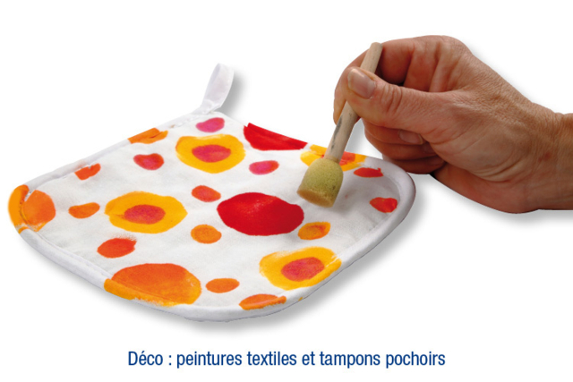 White Cotton Oven Glove with Quilted Stitching - 5 - Cotton, Linen - Textiles - 10doigts.com - Coton, lin - Textiles - 10doigts.fr