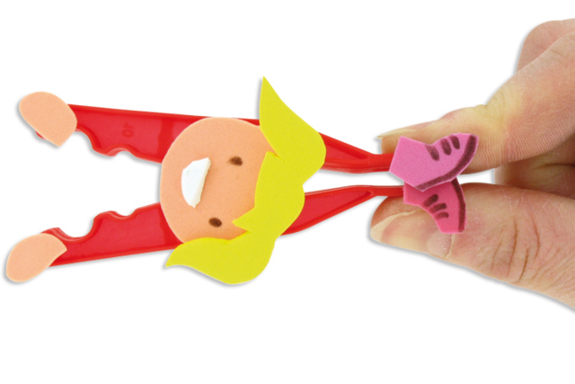 Plastic Clothespins - 6 Pieces - 3 - Adhesive Accessories - 10doigts.com - Accessoires de collage et outils pour vernis-collage - 10doigts.fr