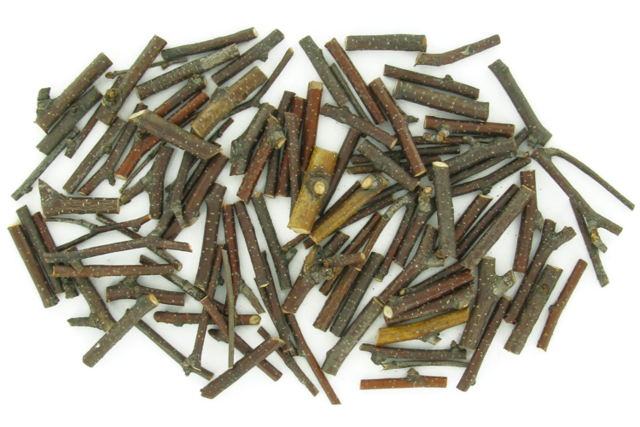 Wooden Twigs - 60 Pieces - 1 - Natural Decorations - 10doigts.com - Décors nature : matériaux naturels pour les loisirs créatifs - 10doigts.fr