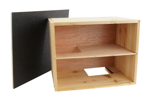 Wooden Hedgehog House - 3 - Gardening for Kids - 10doigts.com - Jardinage enfants - 10doigts.fr
