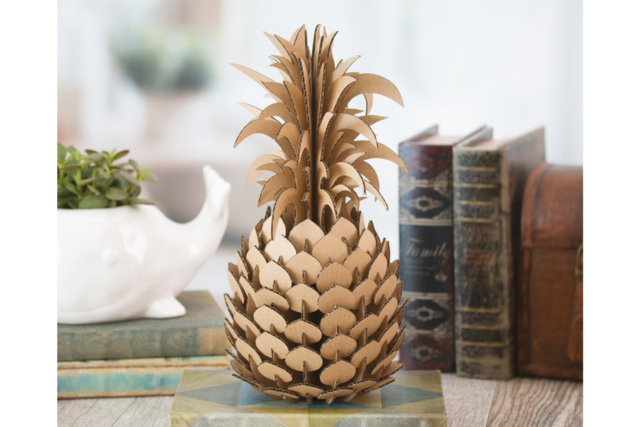 Cardboard Pineapple to Assemble - 2 - Cardboard Decorations - 10doigts.com - Décors en carton - 10doigts.fr