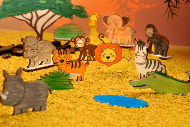 Wooden Scene to Assemble - The Jungle - 3 - Wooden Games and Toys - 10doigts.com - Jeux et Jouets en bois à décorer - 10doigts.fr