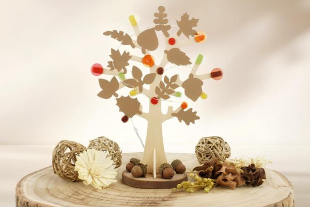 Wooden Jewelry Tree Stand - 18 cm - 2 - Jewelry Boxes and Holders - 10doigts.com - Boîtes et supports à bijoux : l'écrin de vos créations - 10doigts.fr